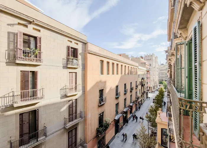 Four Petals Barcelona Boutique Apartments